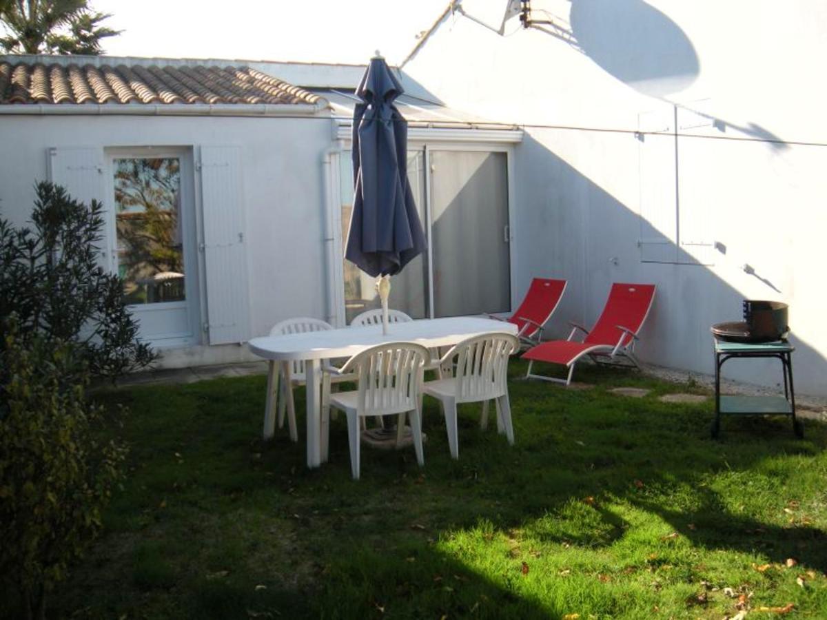 Petite Maison Charmante A La Couarde-Sur-Mer Avec Jardin Cloture La Couarde-sur-Mer Exterior foto